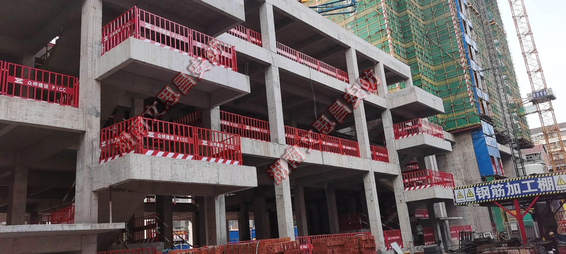 湖南文思昌制管有限公司,臨邊防護欄,建筑安防設(shè)施廠家,安全體驗館,VR虛擬體驗館,施工電梯門,VR體驗館,鋼筋加工棚,卸料平臺,施工電梯安全門,